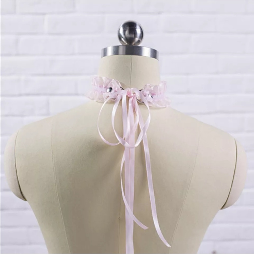 ✨ Sweet Baby doll Lace Big Bell Collar ✨ - Picture 6 of 7